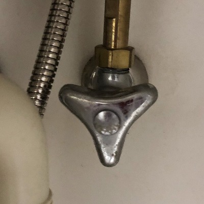 洗面台シャワーホースの取り替え方法